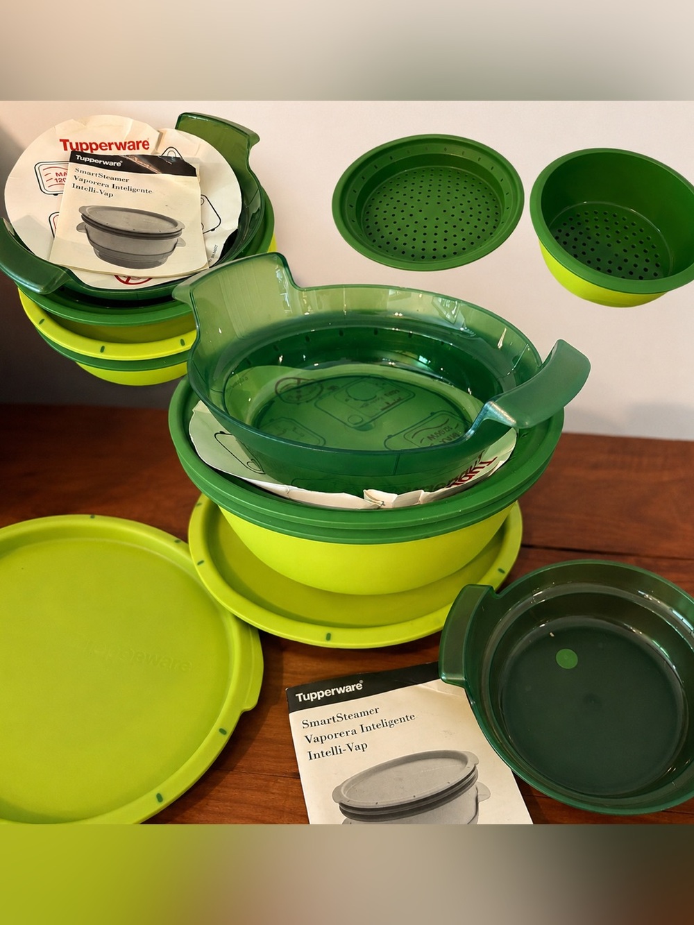 Tupperware SmartSteamer Microwave Steamer Set Green Complete w Manuals NWOT